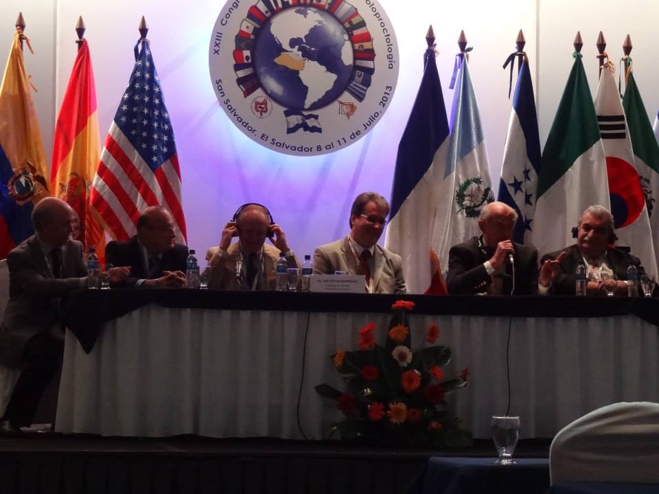 San-Salvador_2013–8